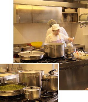 La cuoca Carla ha preparato la pappa!! Che profumi dalla nostra cucina!